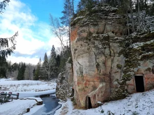 Anfabrikas klintis un pagrabi. 2025. gada februāris.