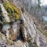 Vizuļu ieža ūdenskritums, apakšējā pakāpe. 2025. gada novembris.